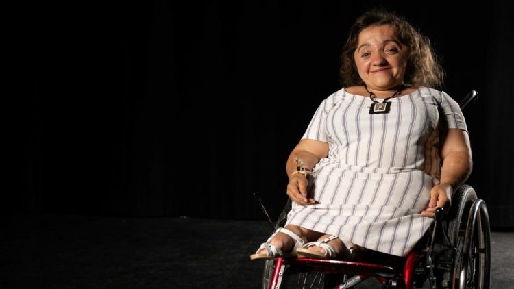 DD23-08-carolina-@obala